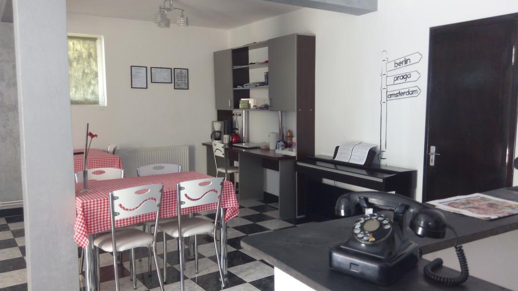 B&B Duo Caffe Bucareste Exterior foto
